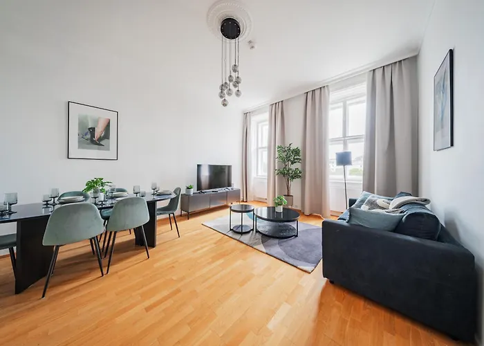 Franz Apartments By Home1