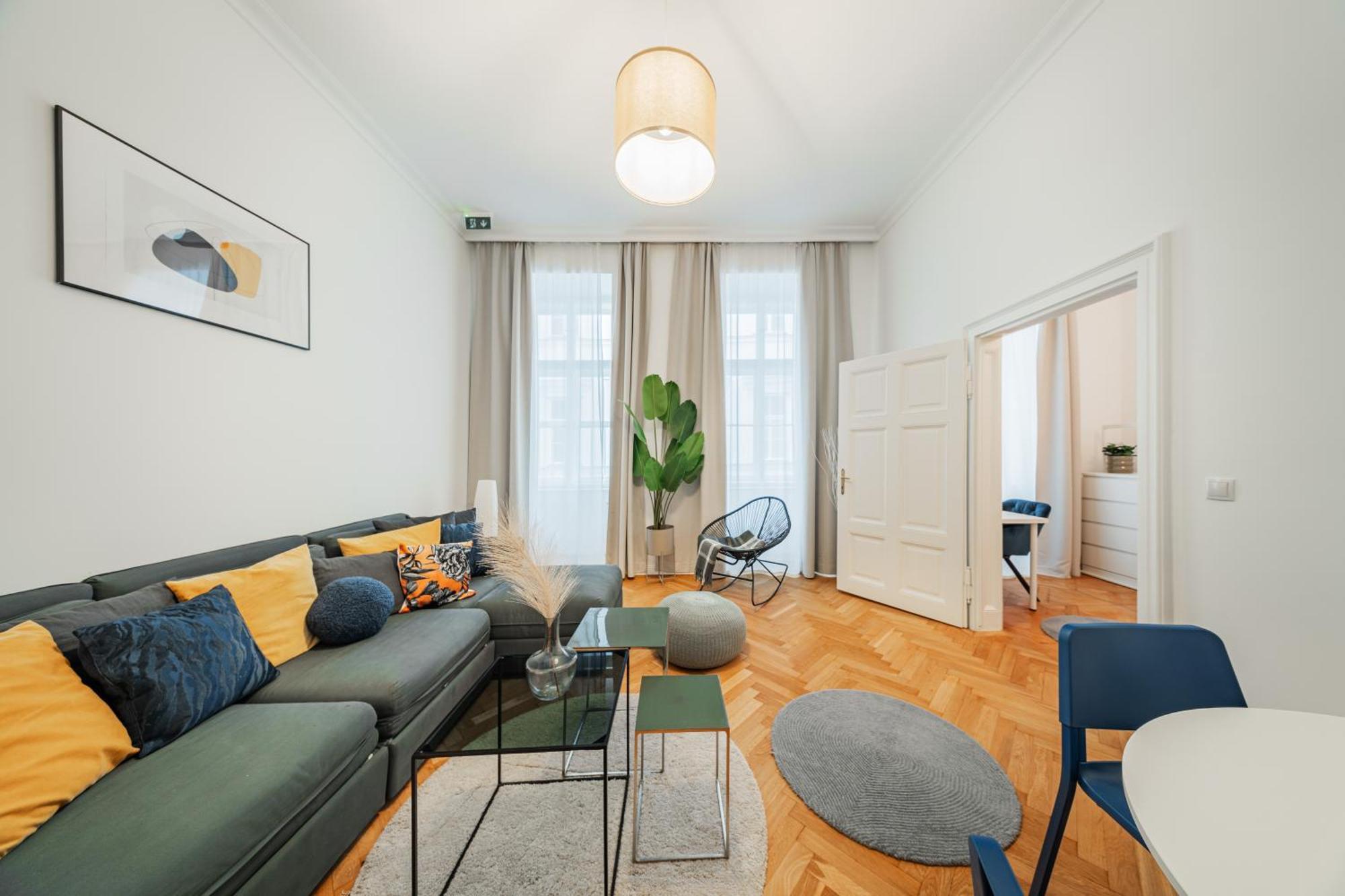 Franz By Home1 Apartament