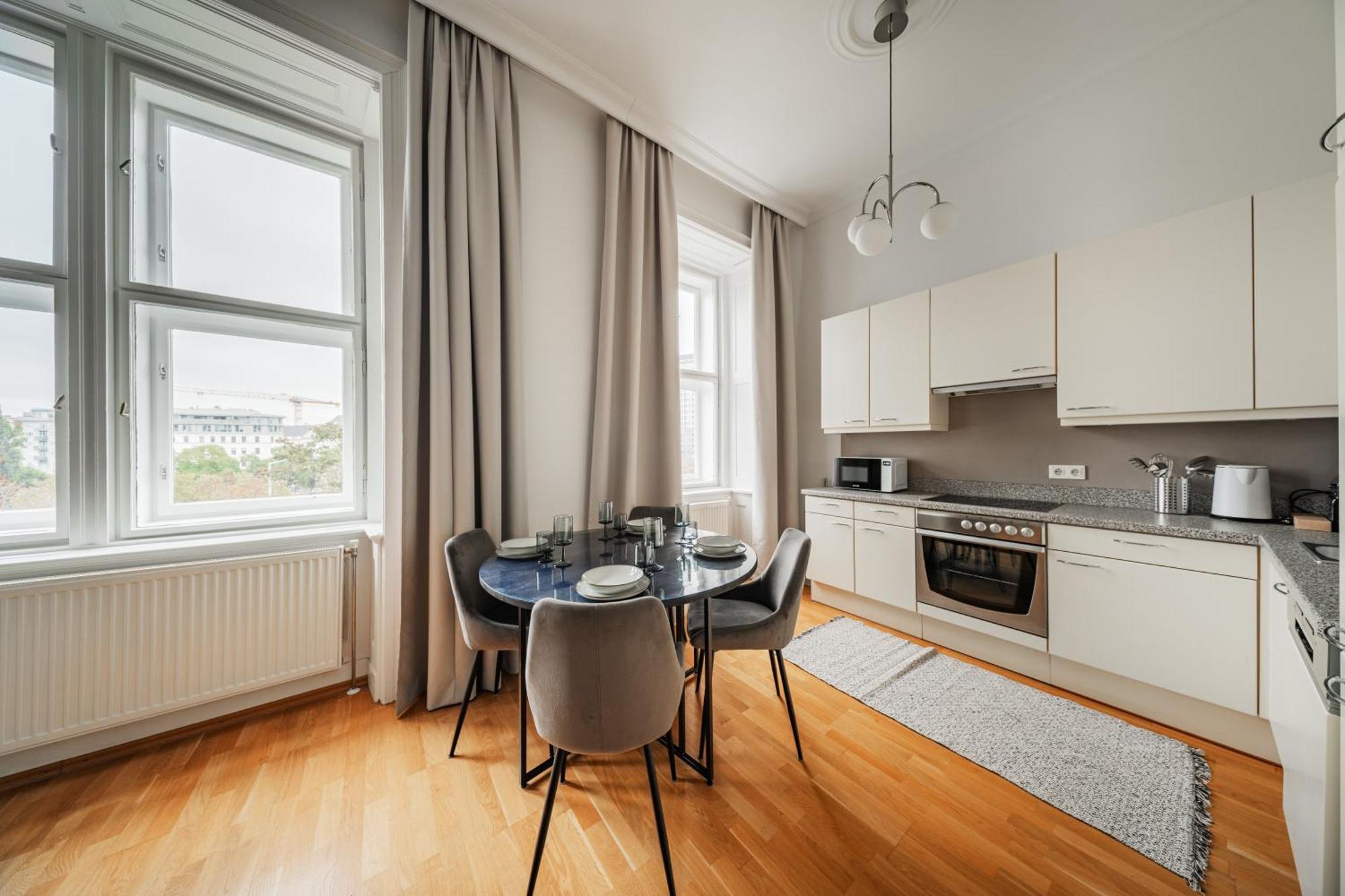 Apartment Franz By Home1 Wien